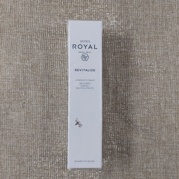 Lot Of 6 Jafra Royal Jelly Revitalize Longevity Balm 1.7oz/50ml New in Box - Picture 2 of 6